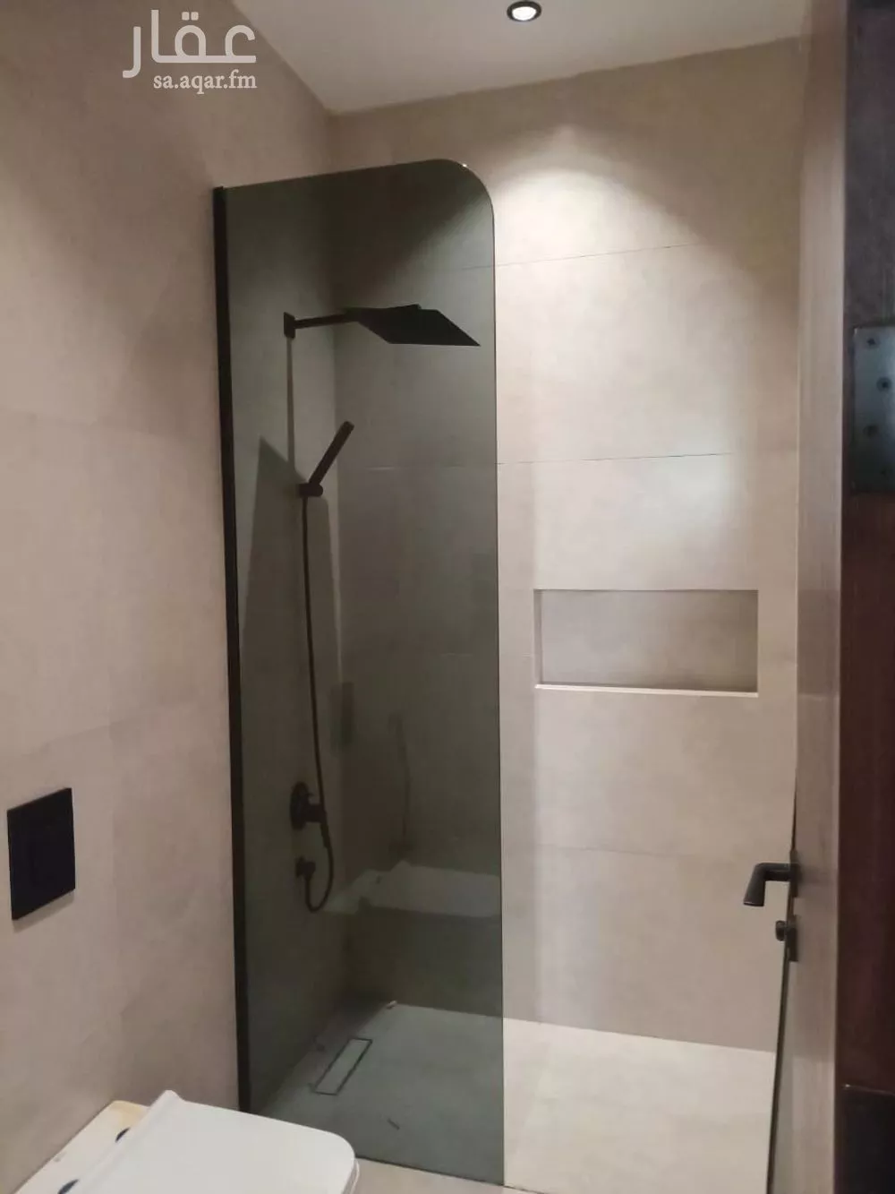 6 bedroom apartment in Al Nahda 18