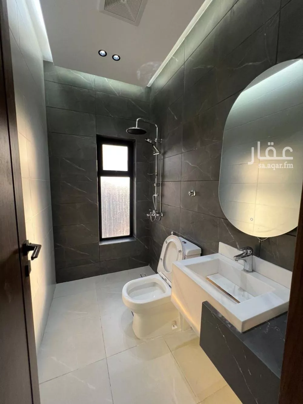 4 bedroom apartment in Al Rawdah 12