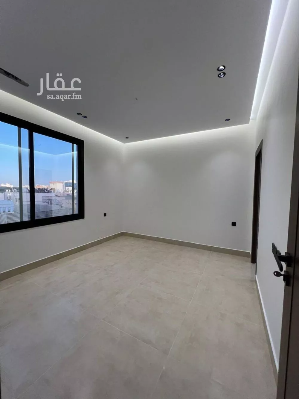 4 bedroom apartment in Al Rawdah 3