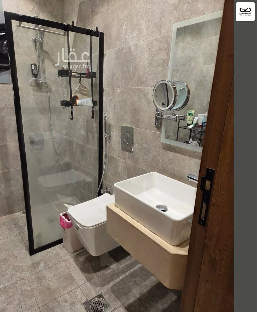 5 bedroom apartment in Al Nahda 7