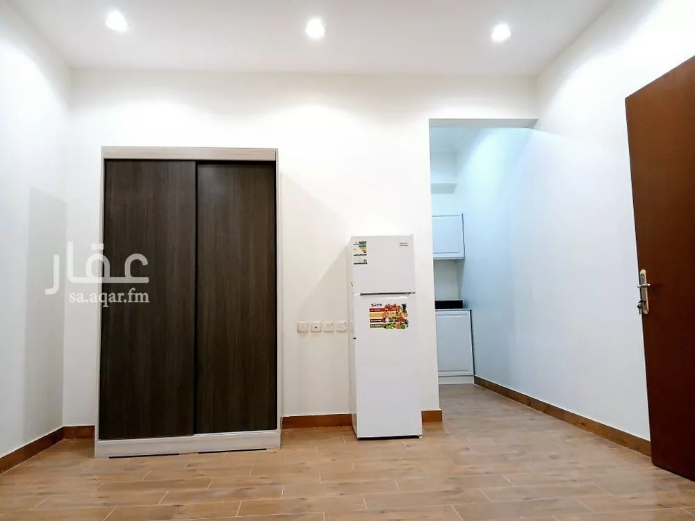 2 bedroom floor in Al Malaz 7