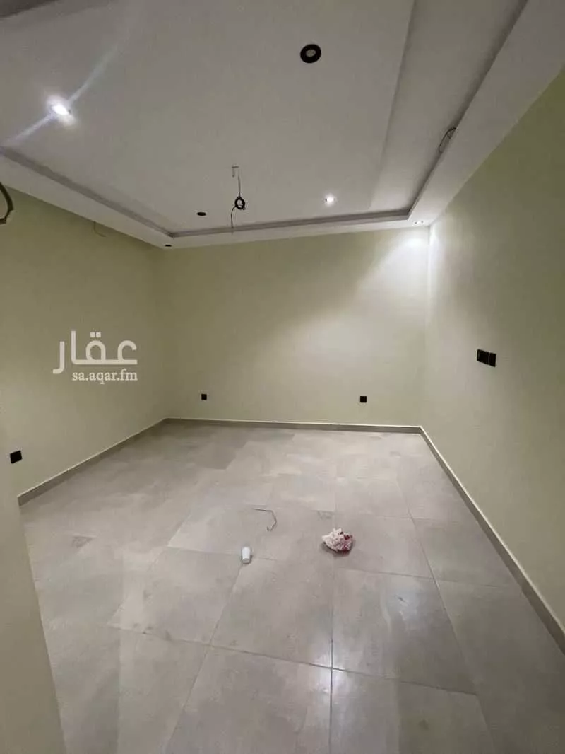 شقة 7 غرف في الريان 16