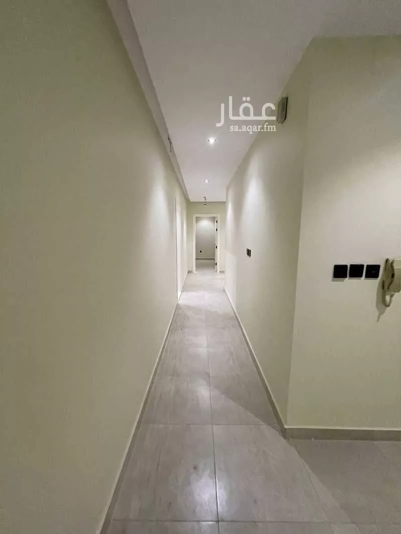 شقة 7 غرف في الريان 9