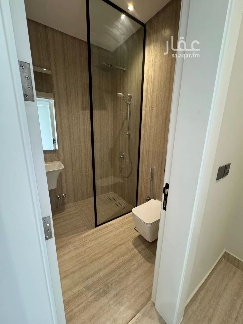 2 bedroom apartment in As Saif 5