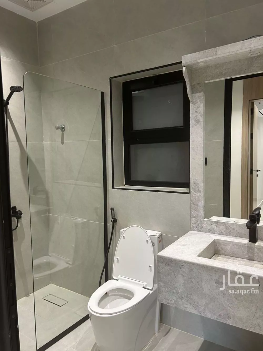 5 bedroom apartment in Al Muntazah 9