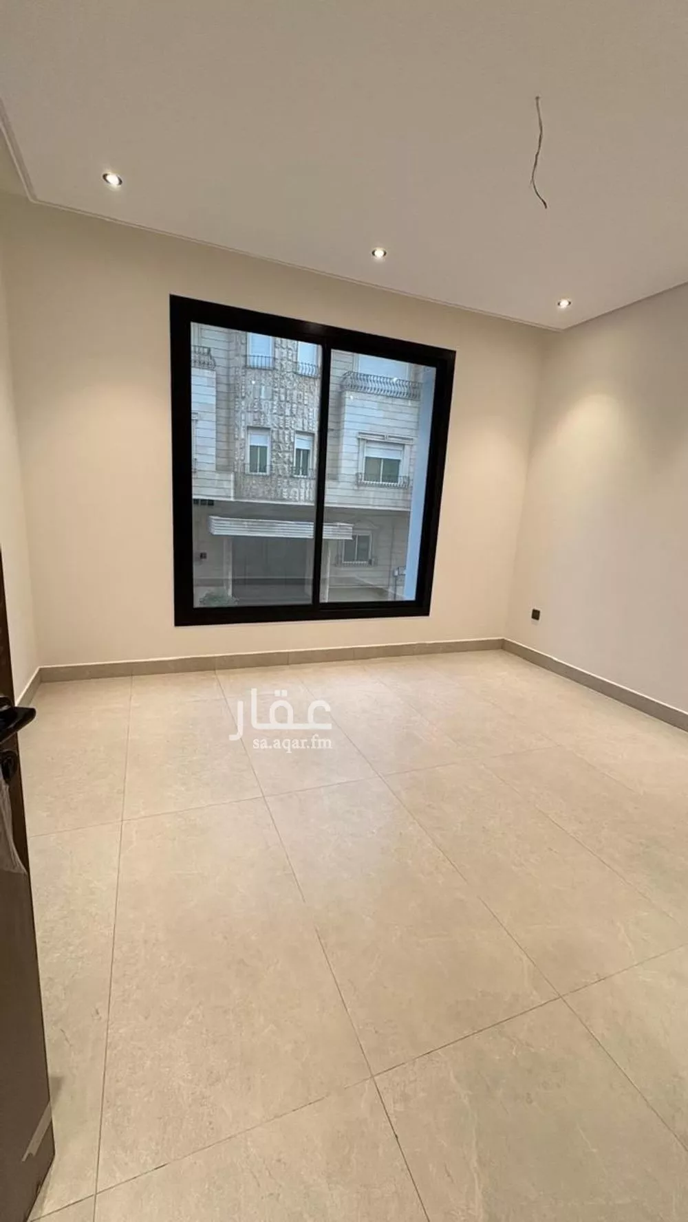 4 bedroom apartment in Al Rawdah 12