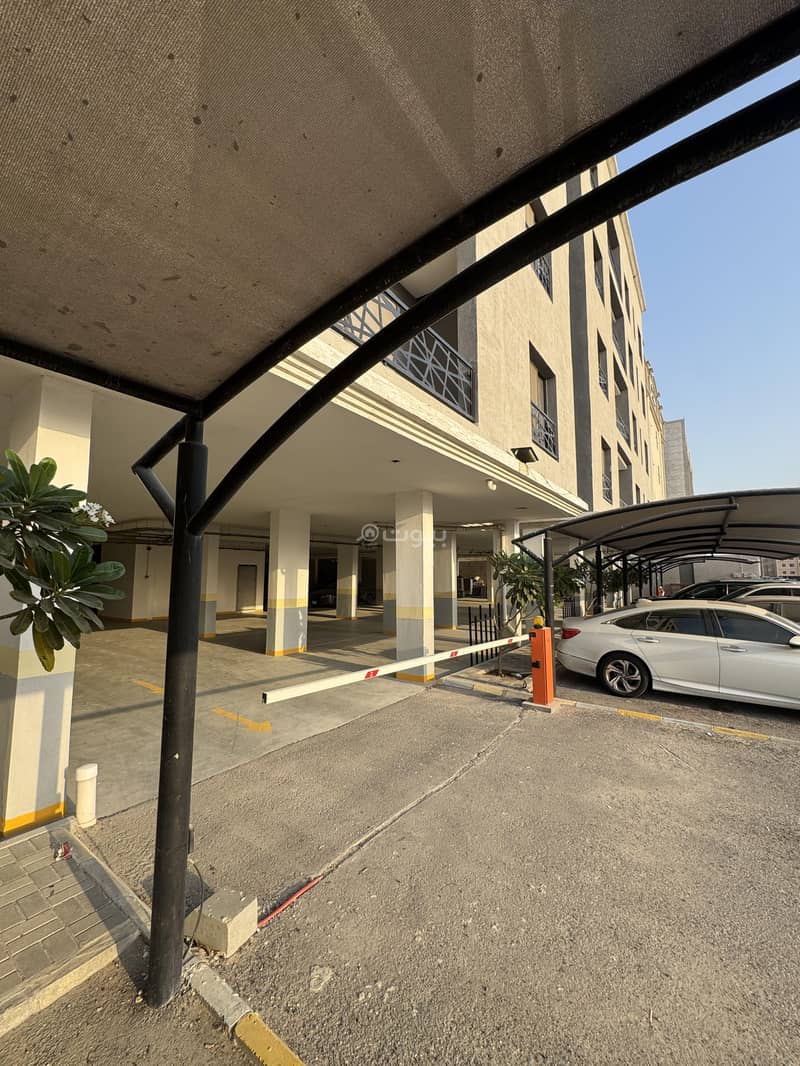 3 bedroom apartment in Al Hamra, Eastern Province 3