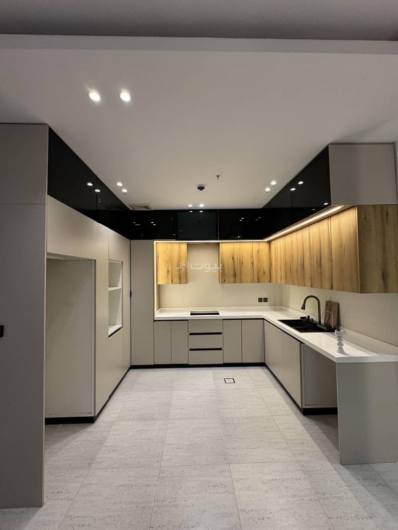 3 bedroom apartment in Al Hamra, Eastern Province 19