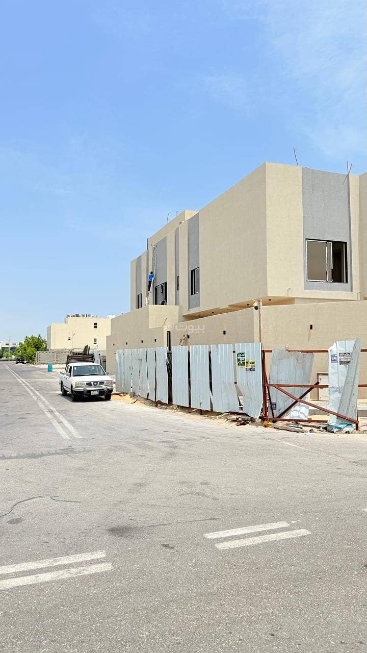 6 bedroom villa in As Sadafah, Eastern Province 3