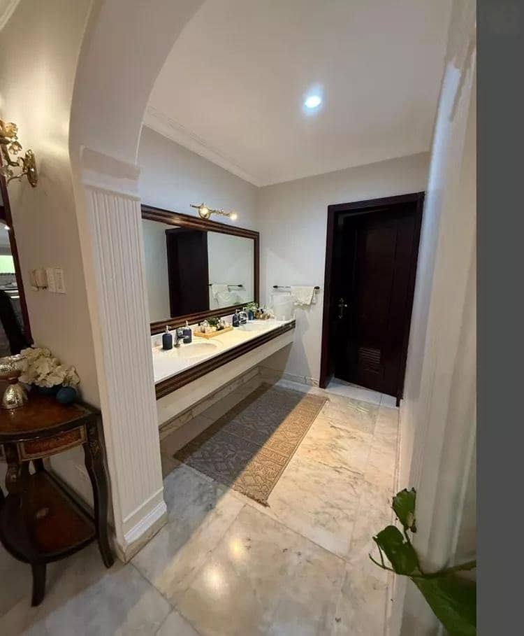 6 bedroom villa in East Beach, Eastern Province 20