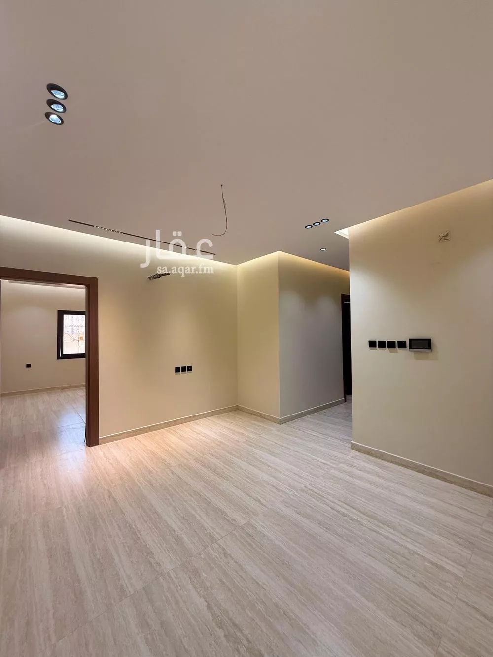 4 bedroom apartment in Al Rawdah 10