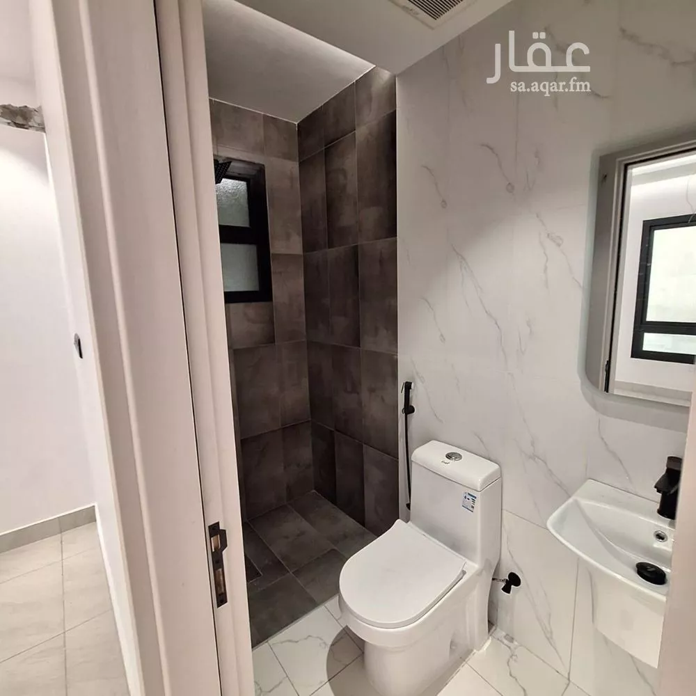5 bedroom apartment in Al Safa, Jeddah 5