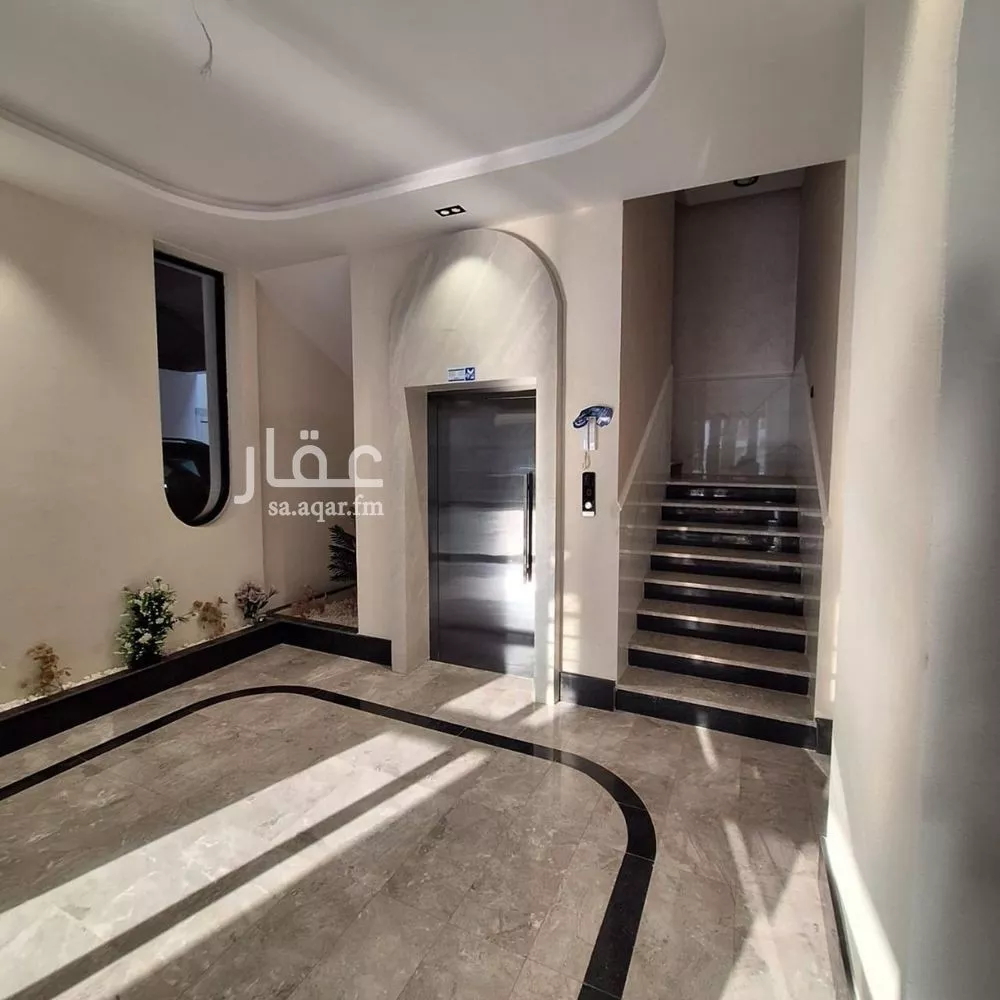5 bedroom apartment in Al Safa, Jeddah 9
