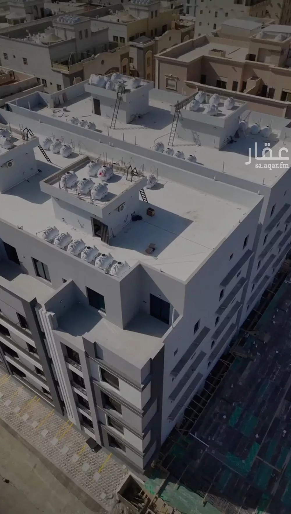 4 bedroom apartment in Al Rawdah 19