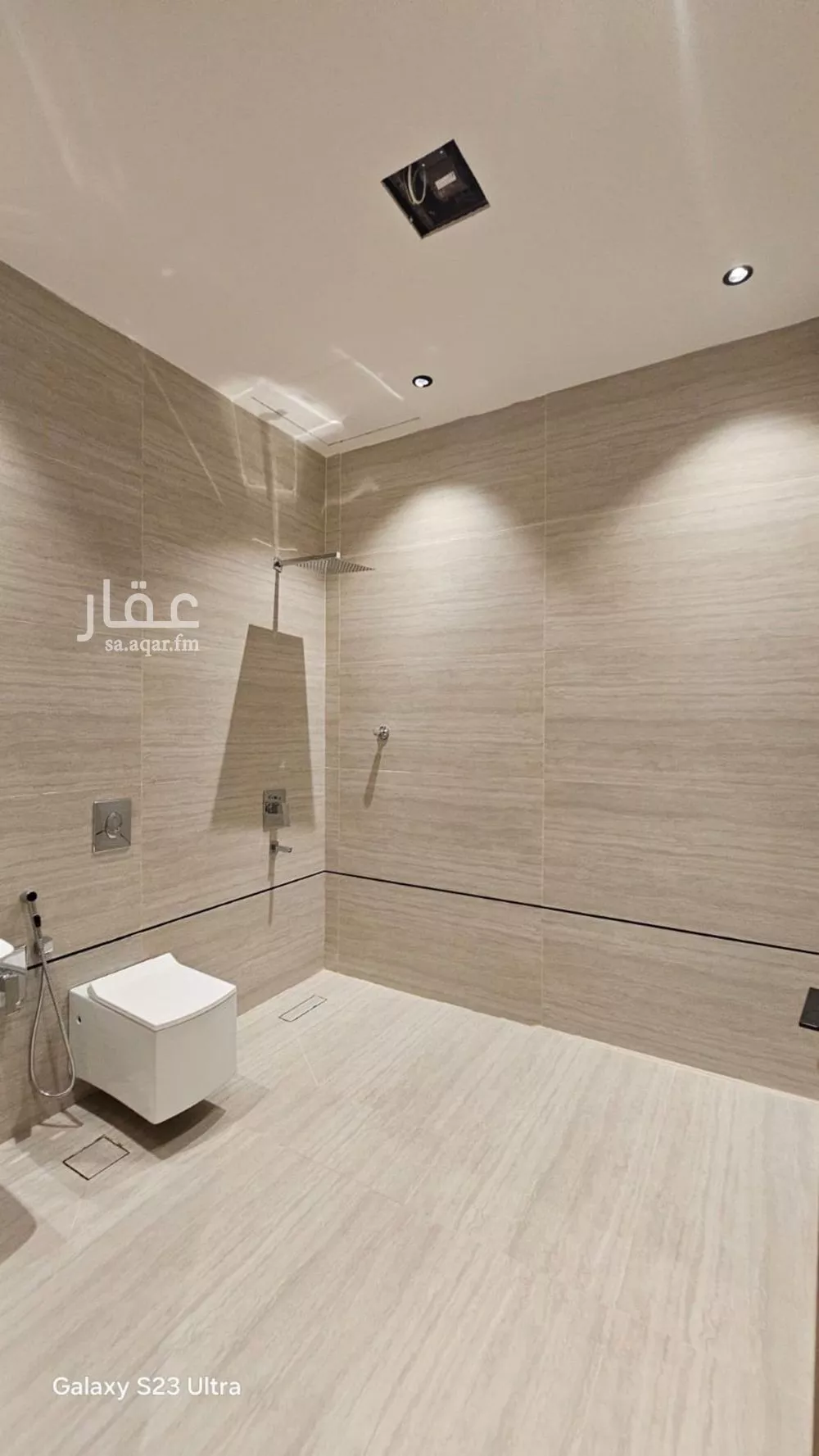 5 bedroom villa in Al Khaleej, Riyadh 11