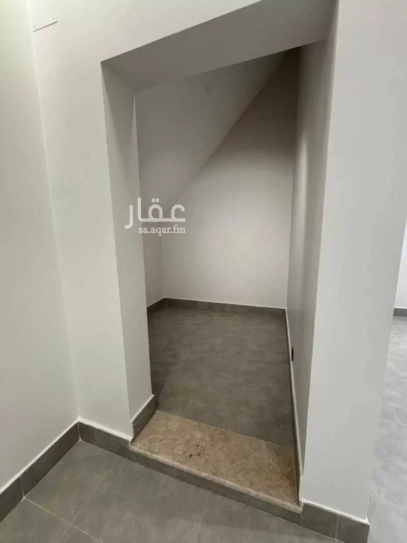 4 bedroom villa in Al Mughrizat, Riyadh 11