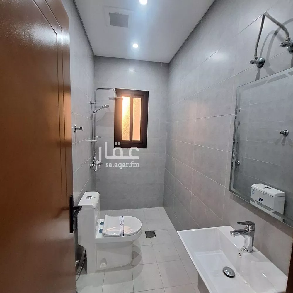 4 bedroom apartment in Al Safa 15