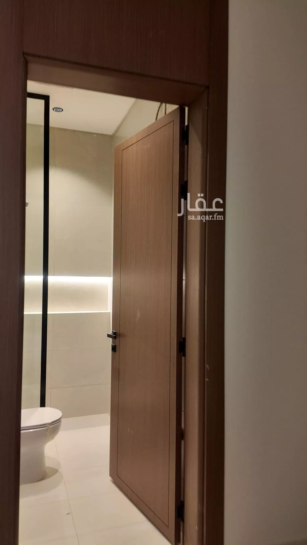 6 bedroom apartment in Al Salamah 3