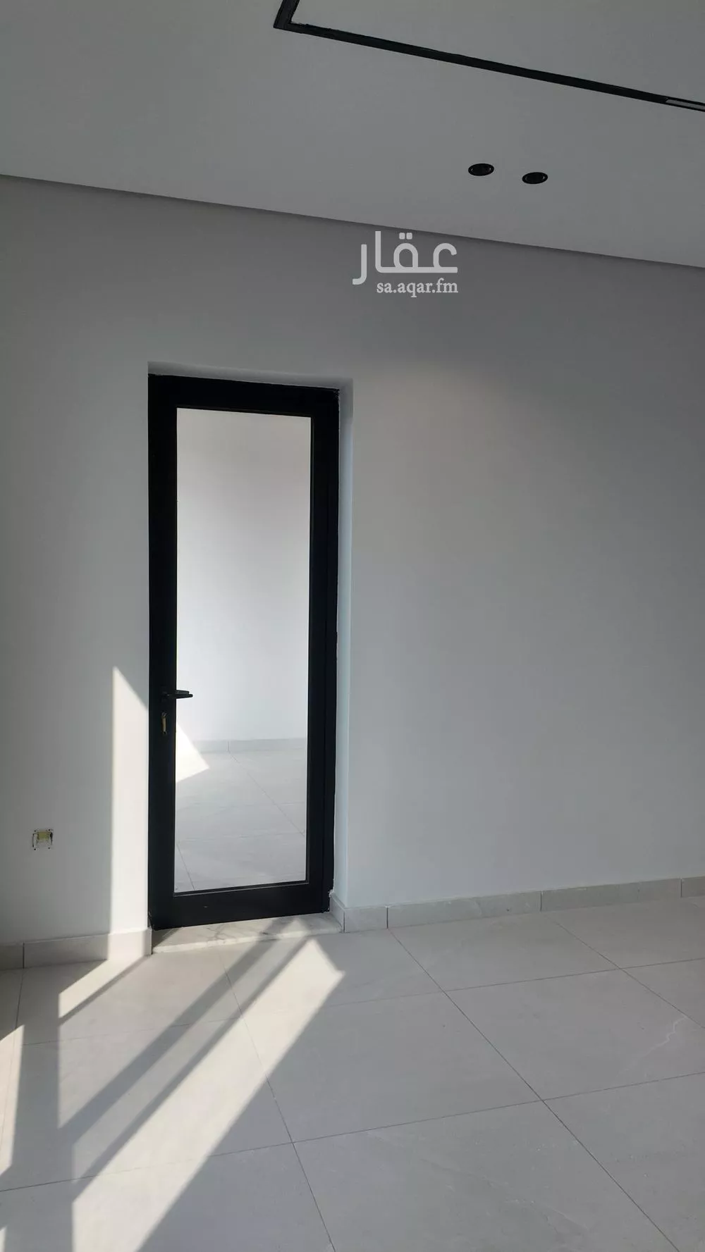 6 bedroom apartment in Al Salamah 5