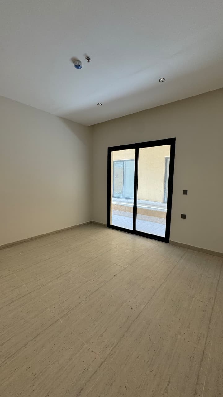 2 bedroom apartment in Irqah 6