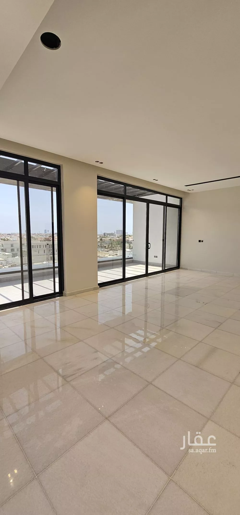 5 bedroom apartment in Al Zahra 16