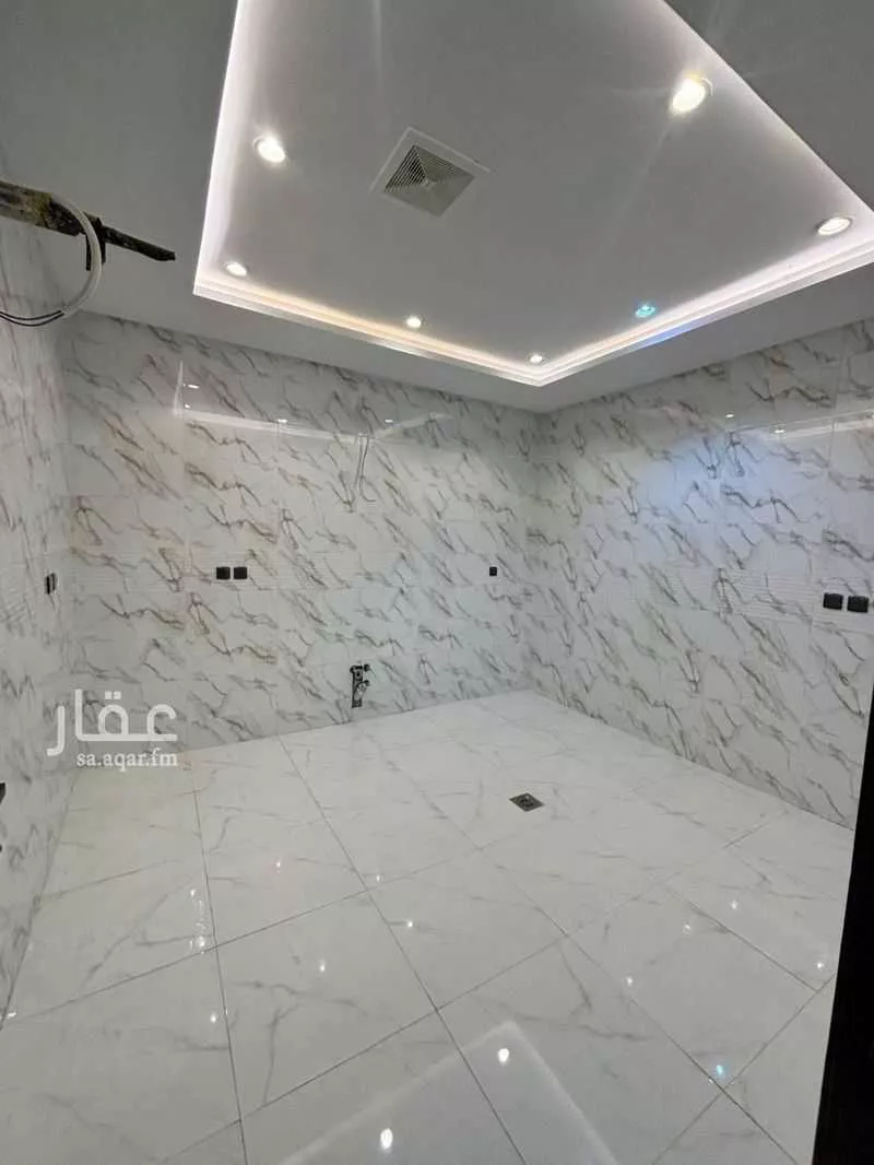 شقة 5 غرف في الريان 4
