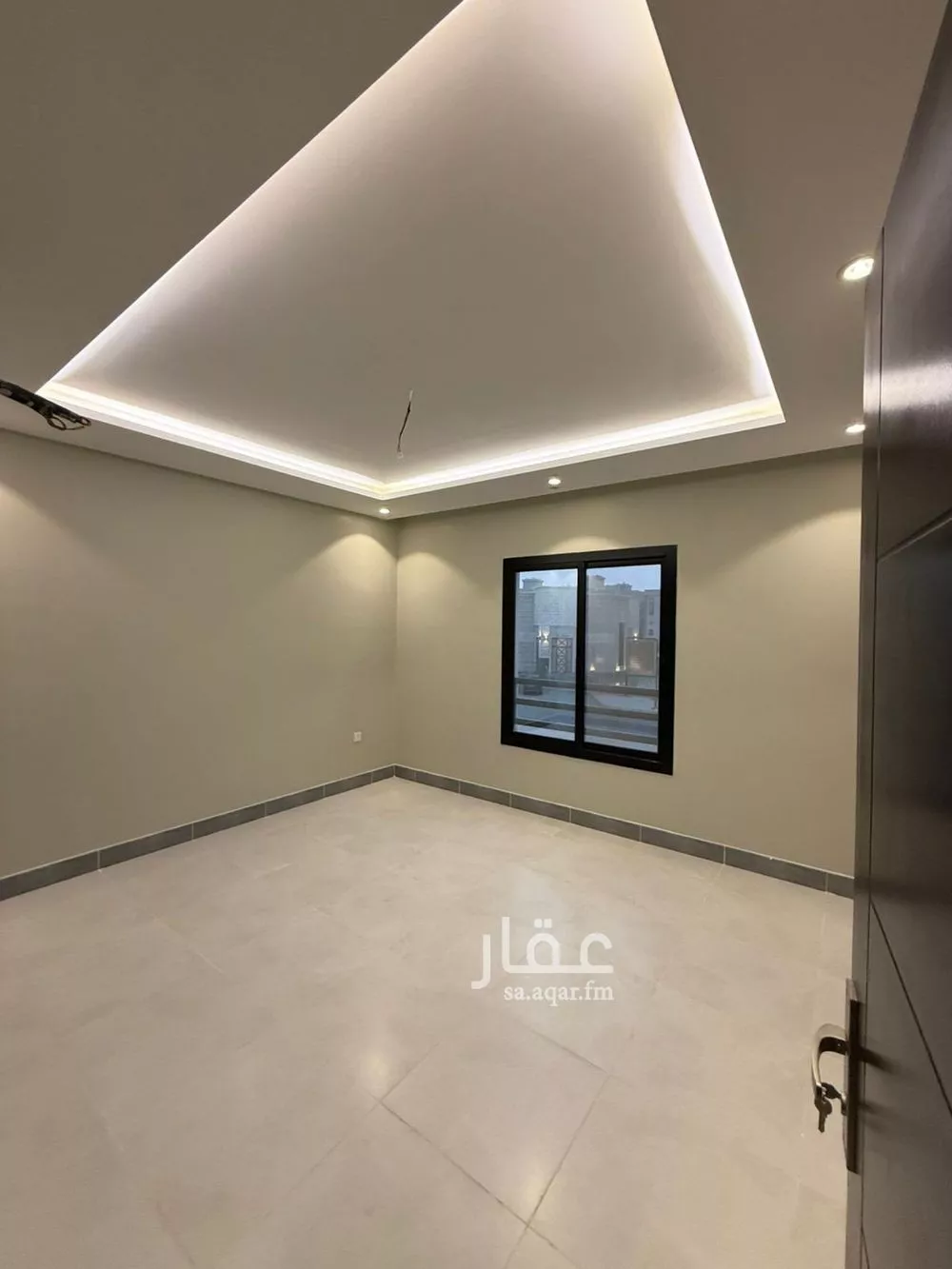 5 bedroom apartment in Al Hamdaniyah 12