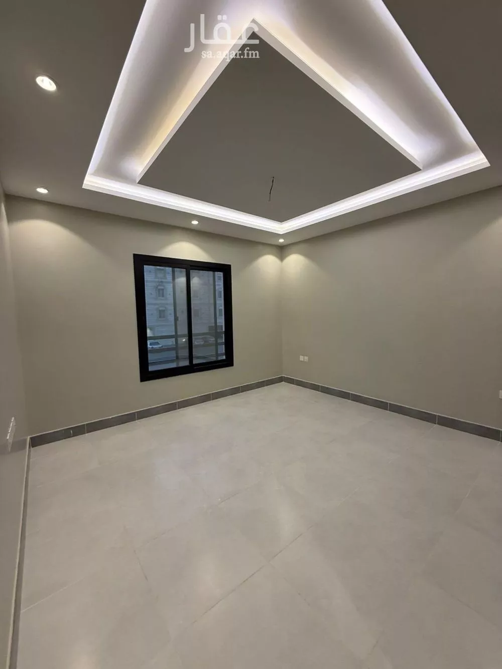 5 bedroom apartment in Al Hamdaniyah 6