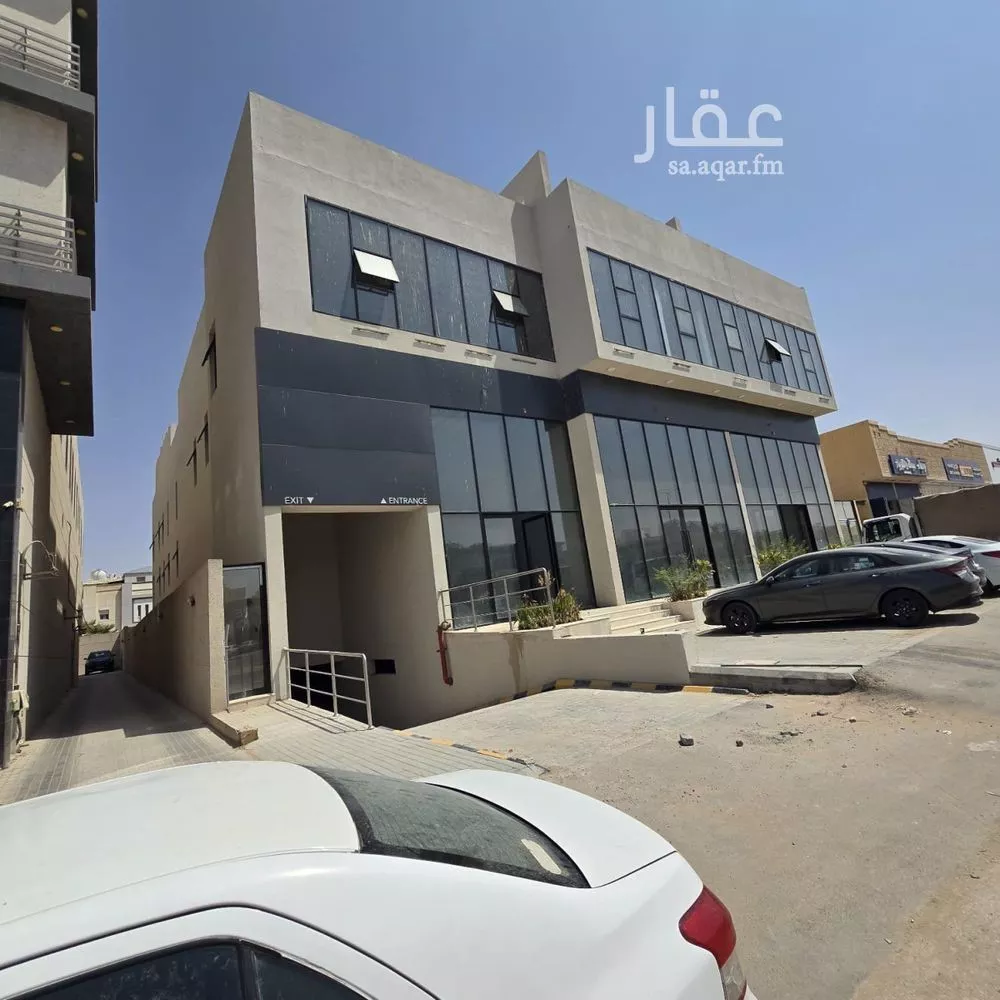 16 bedroom building in Al Malqa, Riyadh