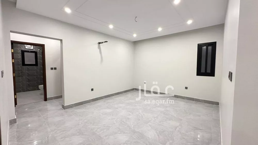 4 bedroom apartment in Al Marwa 5