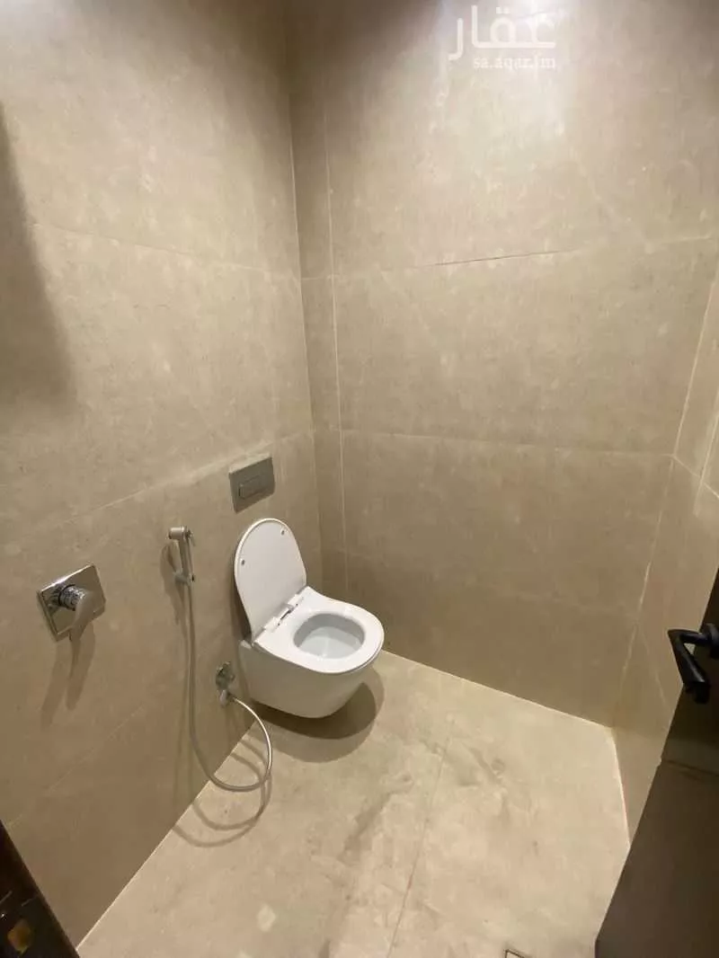3 bedroom apartment in Taibah, Eastern Province 10