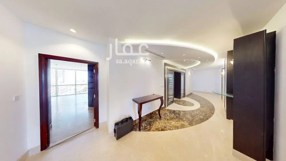 6 bedroom apartment in Al Shati 22