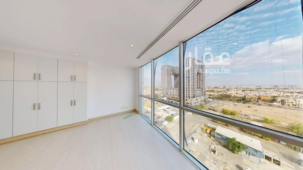 6 bedroom apartment in Al Shati 23