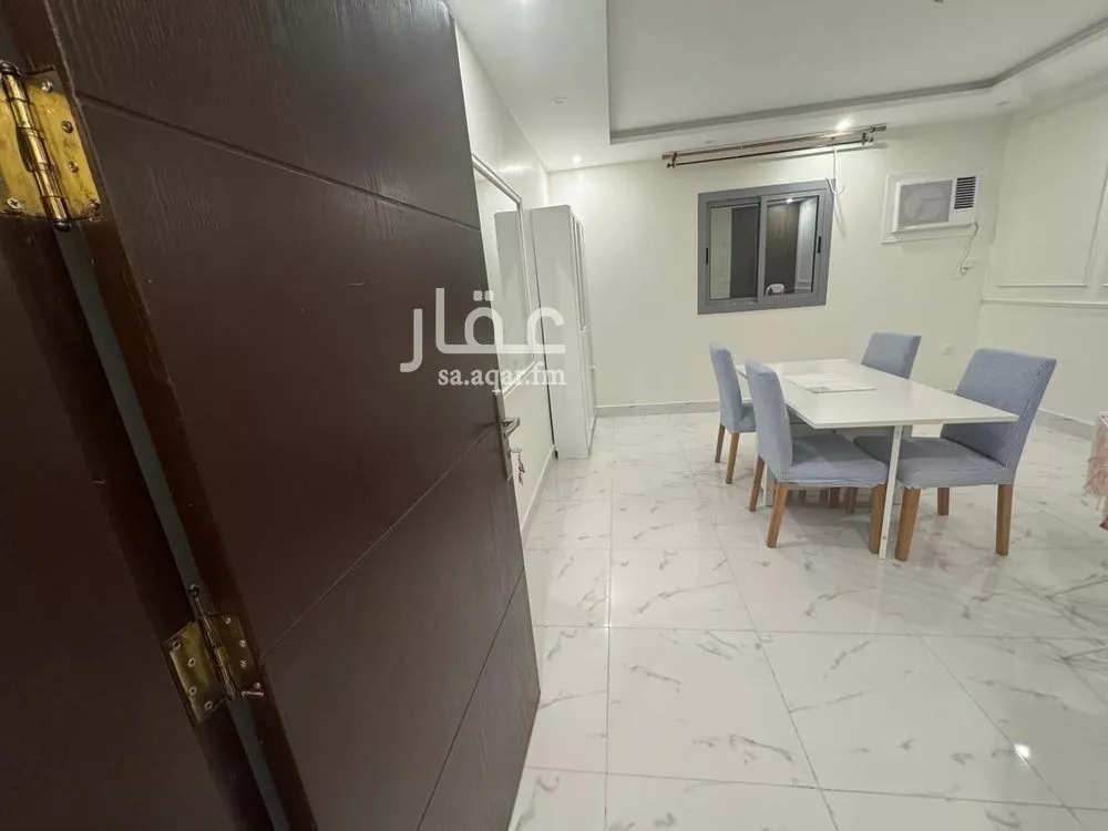 3 bedroom apartment in Al Marwa 3