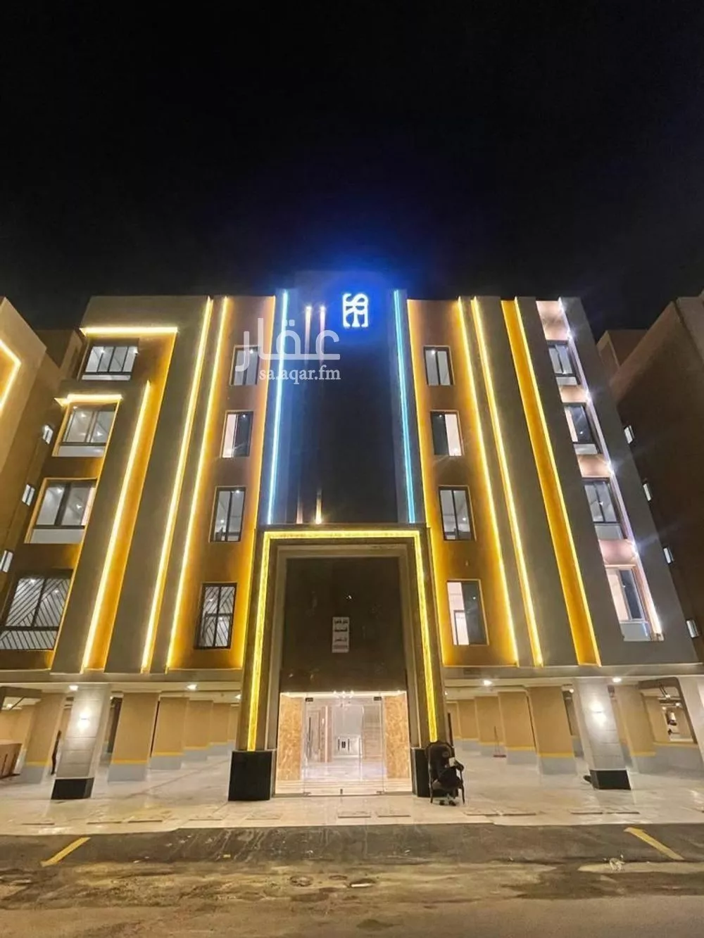 3 bedroom apartment in Al Marwa 6
