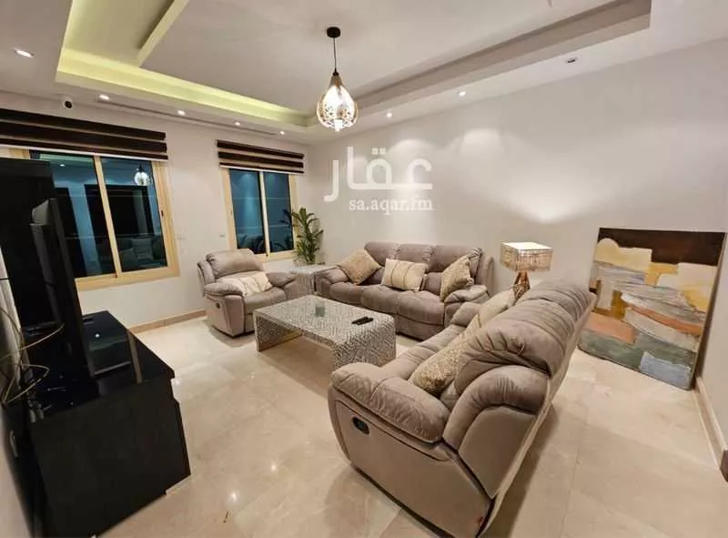 7 bedroom apartment in Al Shati 3