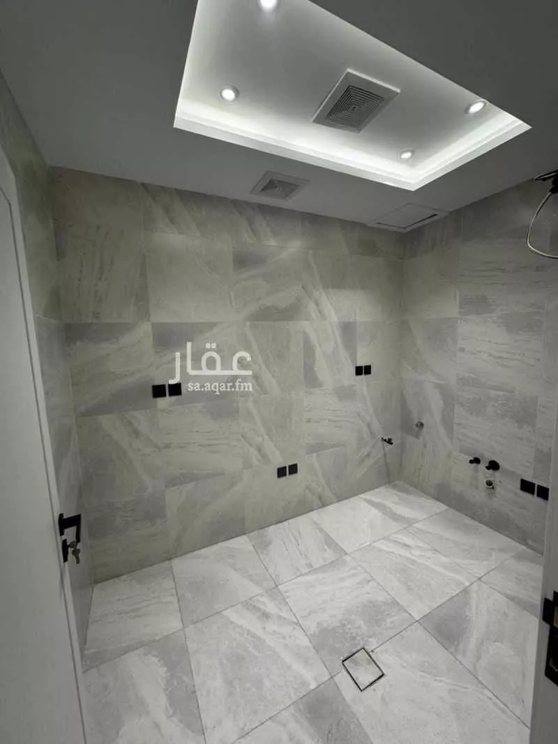 5 bedroom apartment in Al Wahah 6