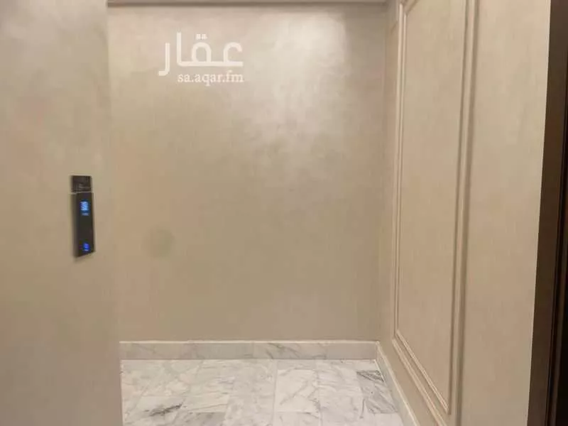 شقة 5 غرف في طيبة 17