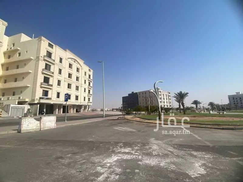 شقة 5 غرف في طيبة 31