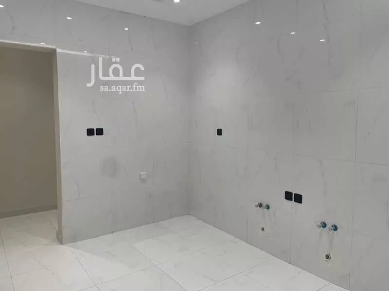 شقة 5 غرف في طيبة 6