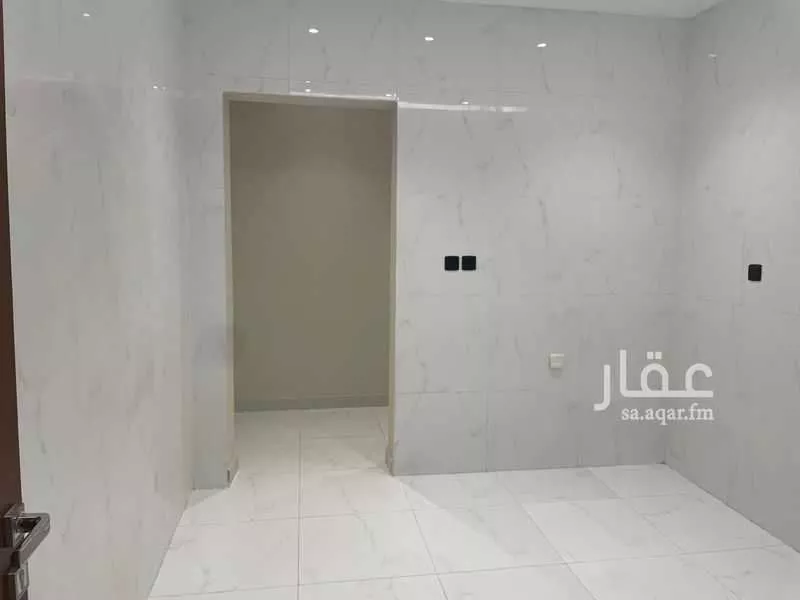 شقة 5 غرف في طيبة 7