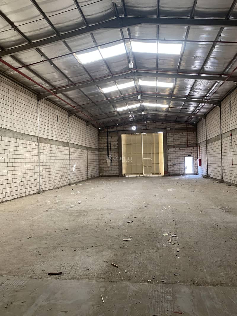 warehouse in Al Farouq, Riyadh 3