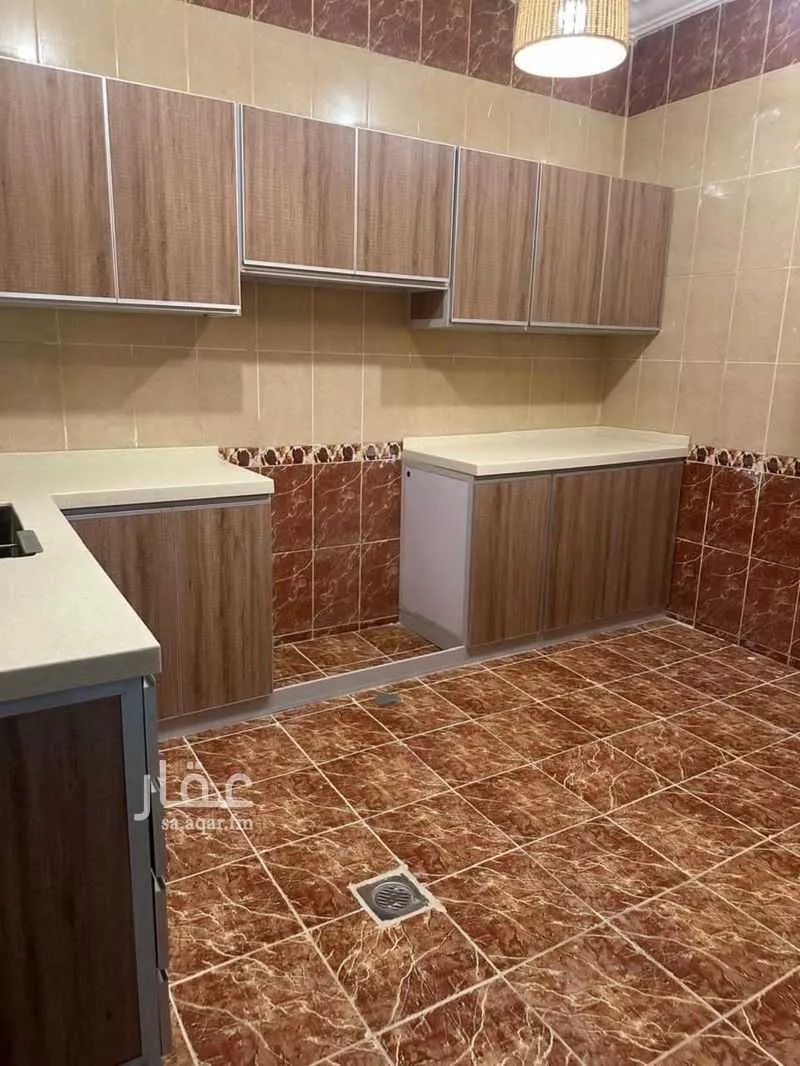 4 bedroom apartment in Al Muntazah, Jeddah 6