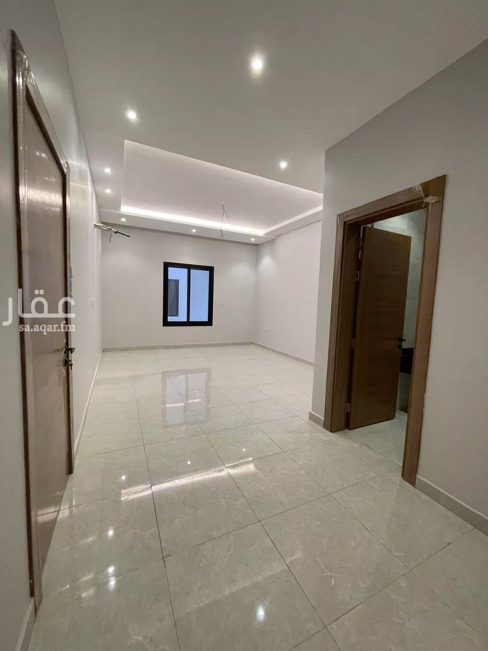 6 bedroom apartment in Al Wurud 9