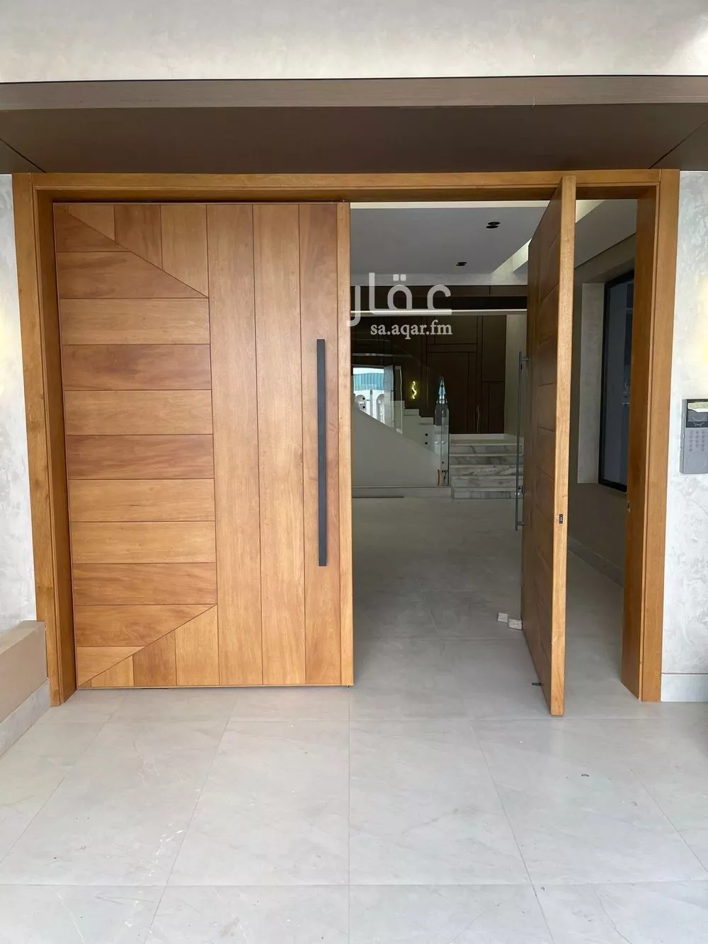 3 bedroom apartment in Al Rabwa 9