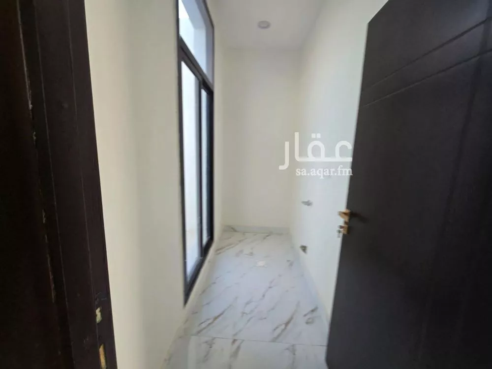 4 bedroom villa in Al Uraija Al Gharbi, Riyadh 6