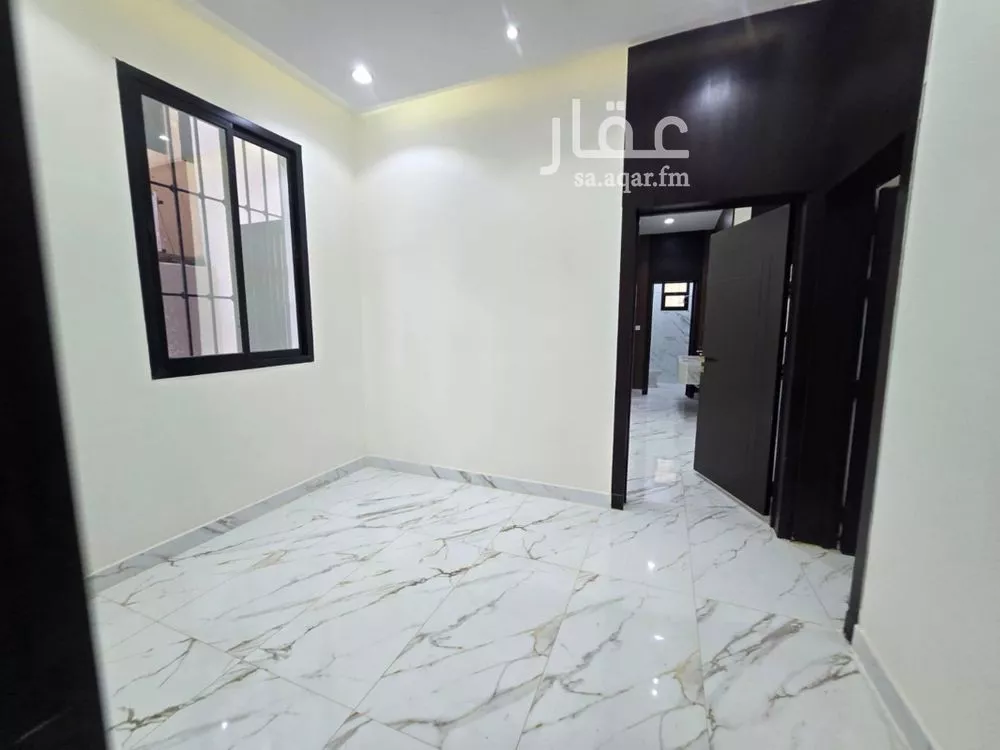 4 bedroom villa in Al Uraija Al Gharbi, Riyadh 8