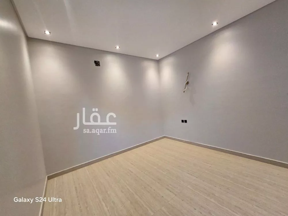 4 bedroom villa in As Suwaidi, Riyadh 4