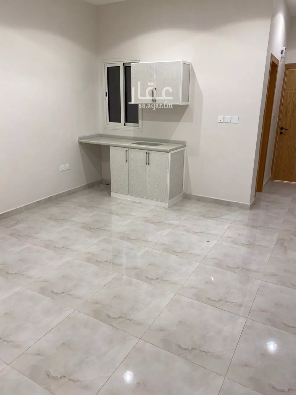 1 bedroom apartment in Ash Shulah 2