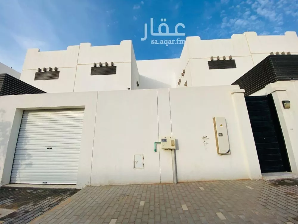 5 bedroom villa in Al Farouq, Riyadh 8